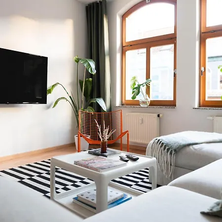 Moderne 62qm Ferienwohnung, Zentral In Bahnhofsnaehe