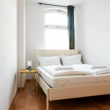 Moderne 62qm Ferienwohnung, Zentral In Bahnhofsnaehe Appartement