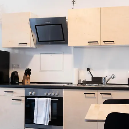 Moderne 62qm Ferienwohnung, Zentral In Bahnhofsnaehe *