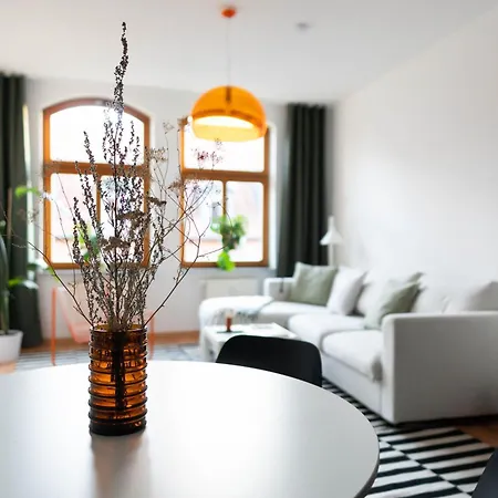 Moderne 62qm Ferienwohnung, Zentral In Bahnhofsnaehe Appartement *