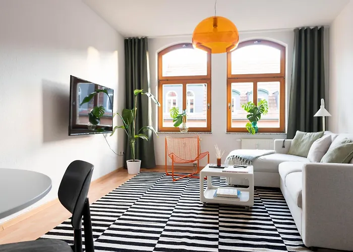 Moderne 62qm Ferienwohnung, Zentral In Bahnhofsnaehe