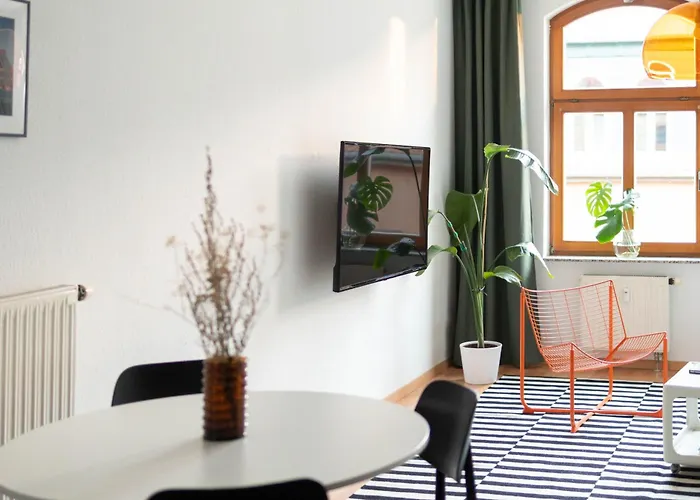 Moderne 62qm Ferienwohnung, Zentral In Bahnhofsnaehe *